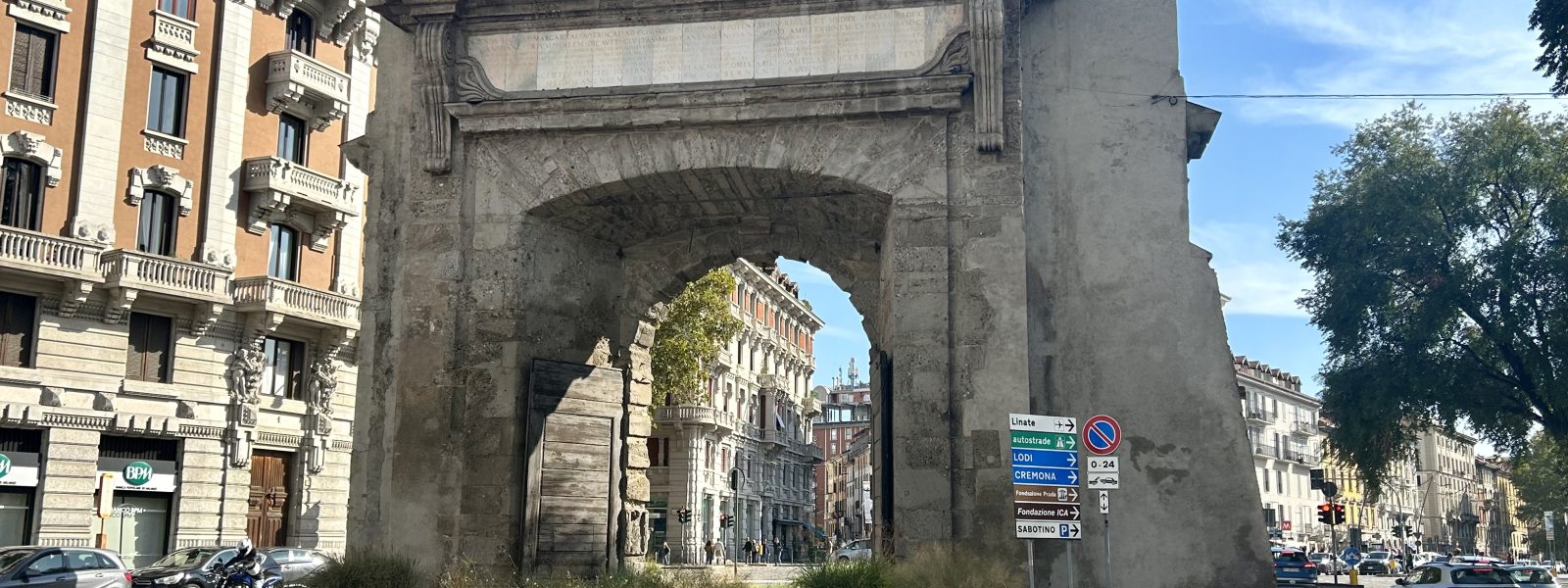 arco di Porta Romana a Milano, la punta del cuore